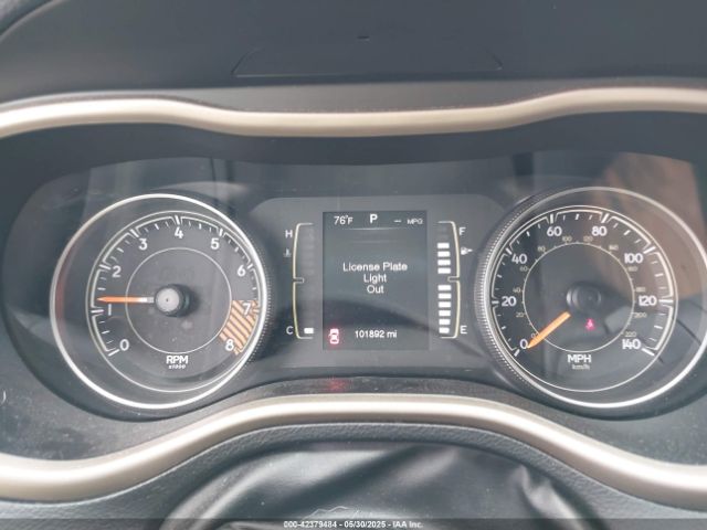 1C4PJMCS0FW750570 Jeep Cherokee Latitude