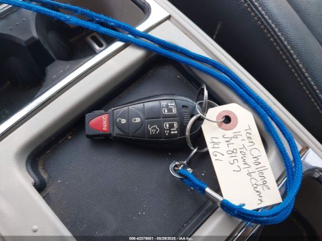 2C4RC1BG9GR267703 Chrysler Town & Country Touring