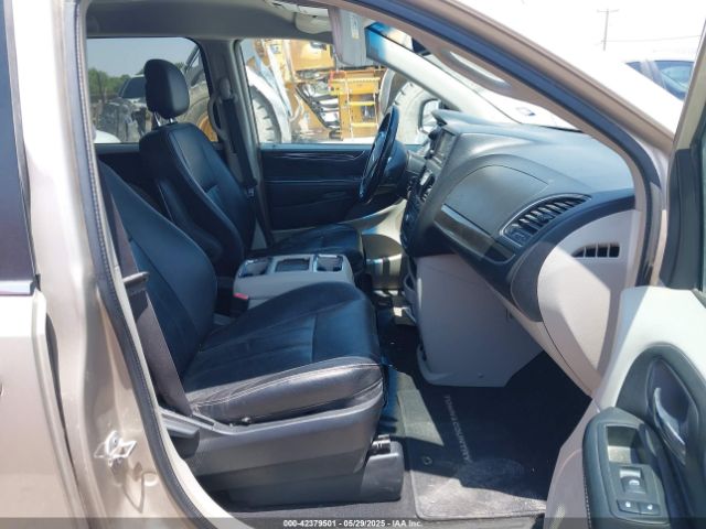 2C4RC1BG9GR267703 Chrysler Town & Country Touring