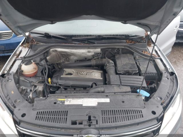WVGCV3AX7EW529179 Volkswagen Tiguan