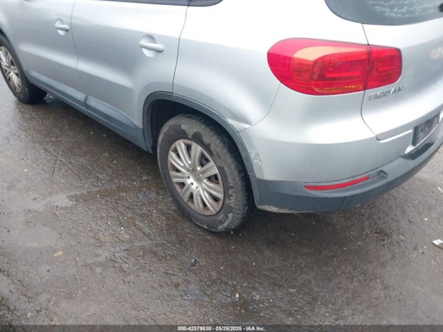 WVGCV3AX7EW529179 Volkswagen Tiguan