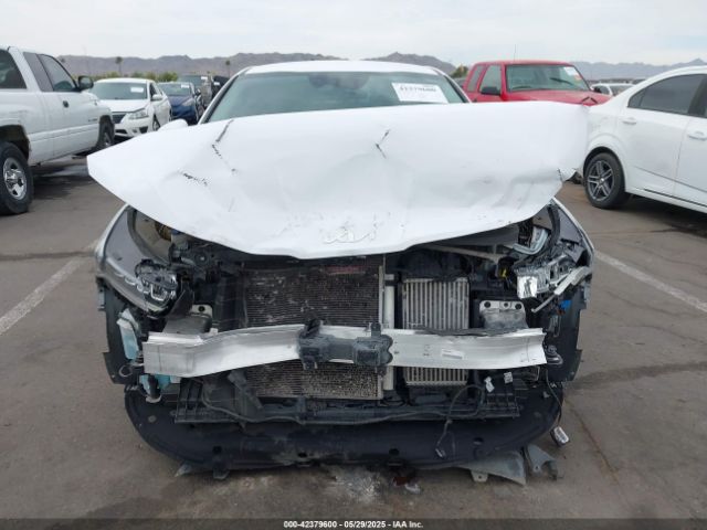 5XXG14J2XPG219656 KIA K5 LXS