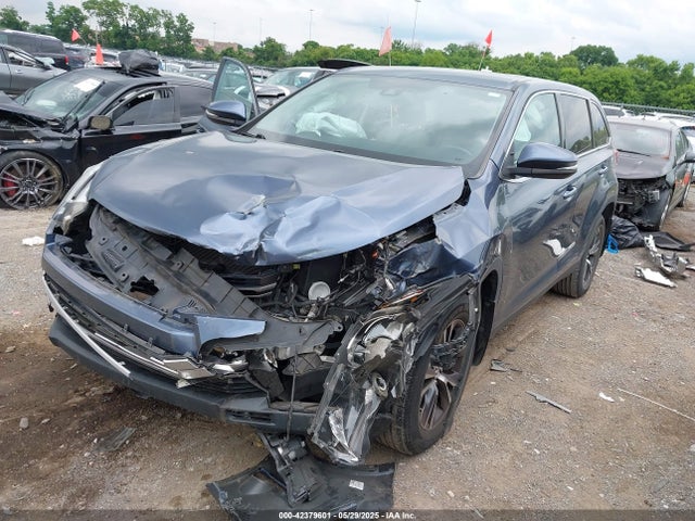 5TDBZRFHXKS964721 Toyota Highlander Le/le Plus