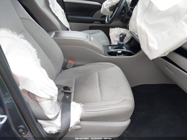 5TDBZRFHXKS964721 Toyota Highlander Le/le Plus