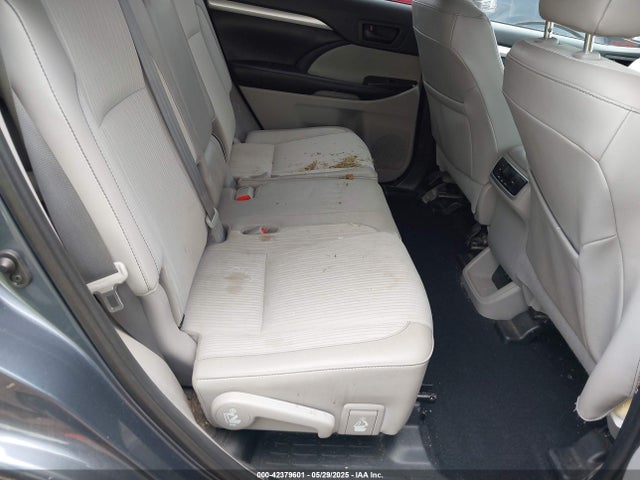 5TDBZRFHXKS964721 Toyota Highlander Le/le Plus