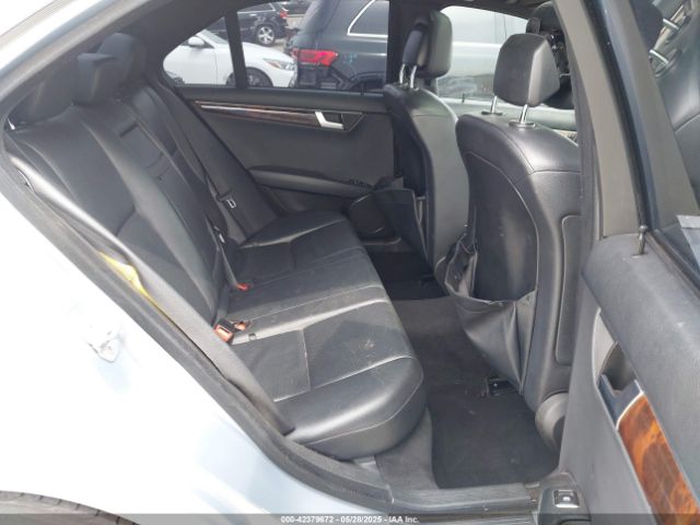 2013 MERCEDES-BENZ C 250 WDDGF4HBXDR242506 Photo 7