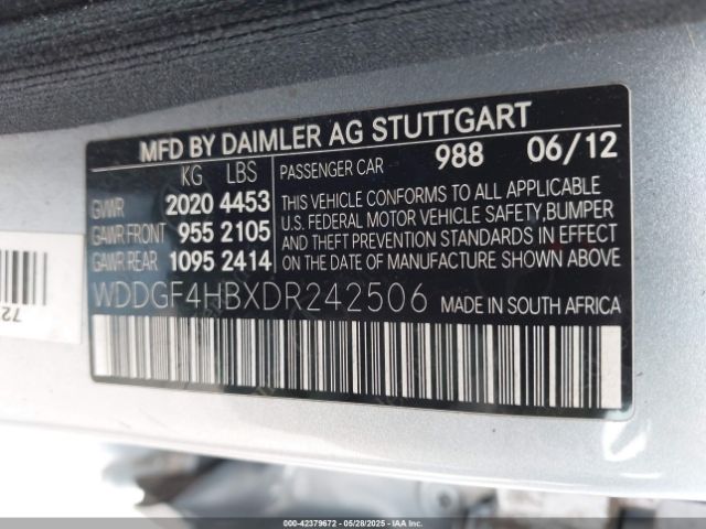 2013 MERCEDES-BENZ C 250 WDDGF4HBXDR242506 Photo 8