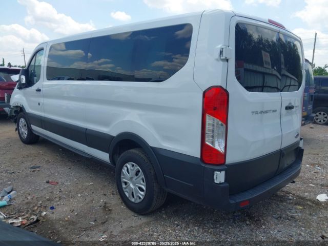 1FBAX2Y8XPKA68850 Ford Transit-350 Passenger Van Xlt