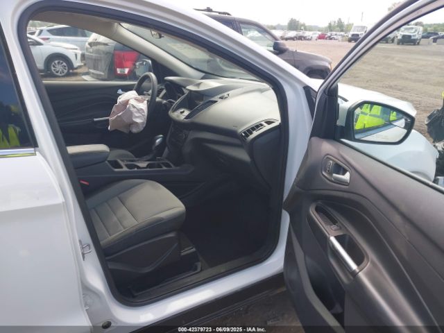 2019 FORD ESCAPE 1FMCU9GD0KUC34807 Photo 4