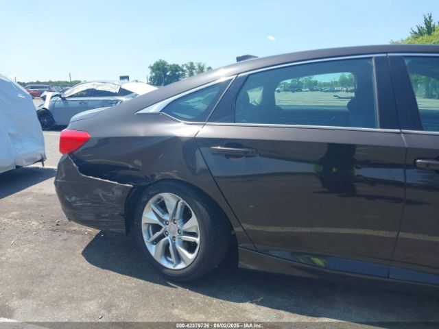 1HGCV1F15JA118000 Honda ACCORD LX