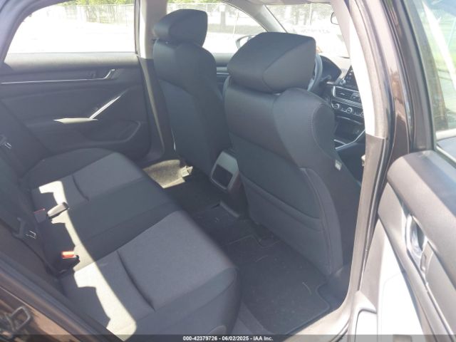 1HGCV1F15JA118000 Honda ACCORD LX