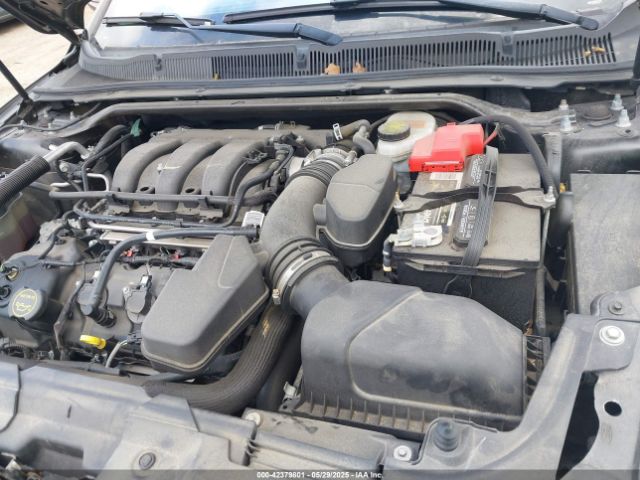 1FAHP2F8XJG109622 Ford Taurus Limited