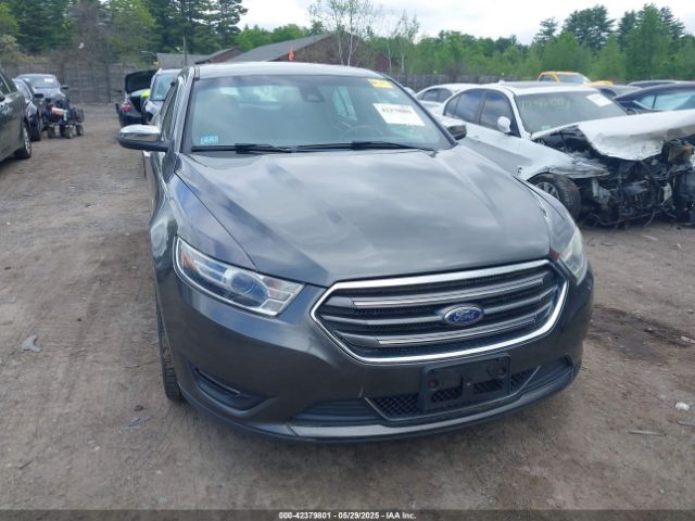 1FAHP2F8XJG109622 Ford Taurus Limited