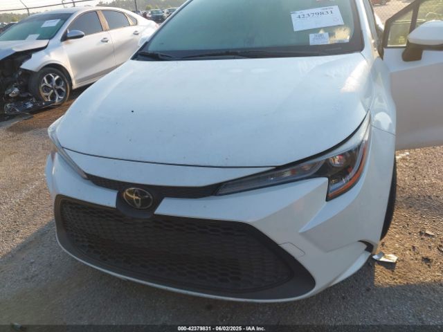 JTDEPMAE1MJ155529 Toyota COROLLA LE