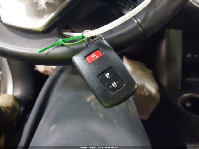 JTMRFREV6JJ248876 Toyota Rav4 Xle