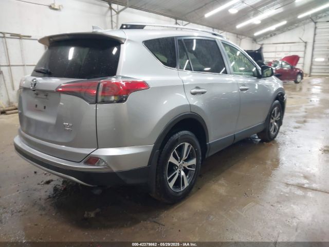 JTMRFREV6JJ248876 Toyota Rav4 Xle