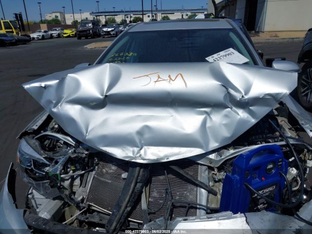 5YFBURHEXHP574463 Toyota 2zr-fe