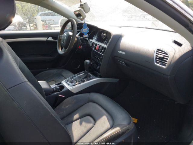 2010 AUDI A5 WAUVKAFR9AA036757 Photo 4