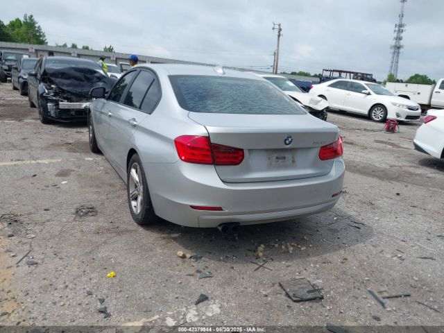 2012 BMW 328I WBA3A5C50CF349365 Photo 2