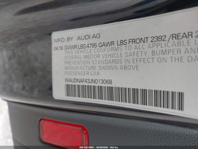 2018 AUDI A4 WAUDNAF43JN013068 Photo 8