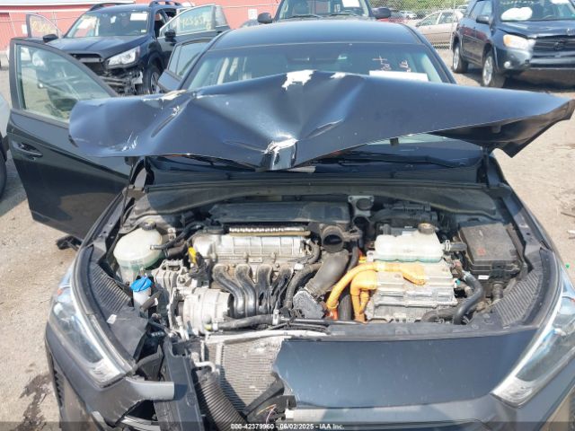2019 HYUNDAI IONIQ HYBRID KMHC65LC5KU174538 Photo 9