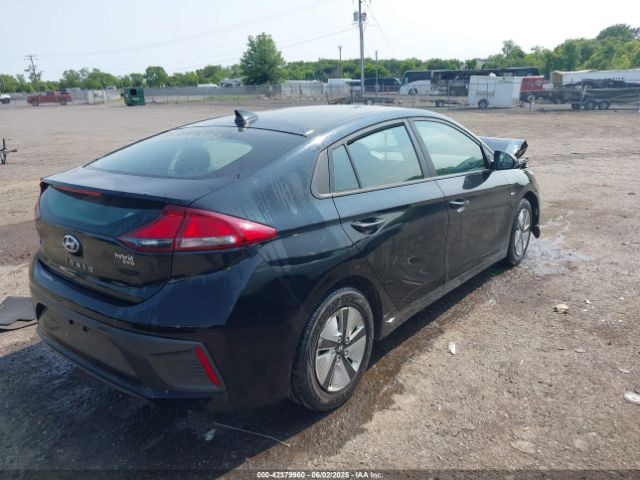 2019 HYUNDAI IONIQ HYBRID KMHC65LC5KU174538 Photo 3