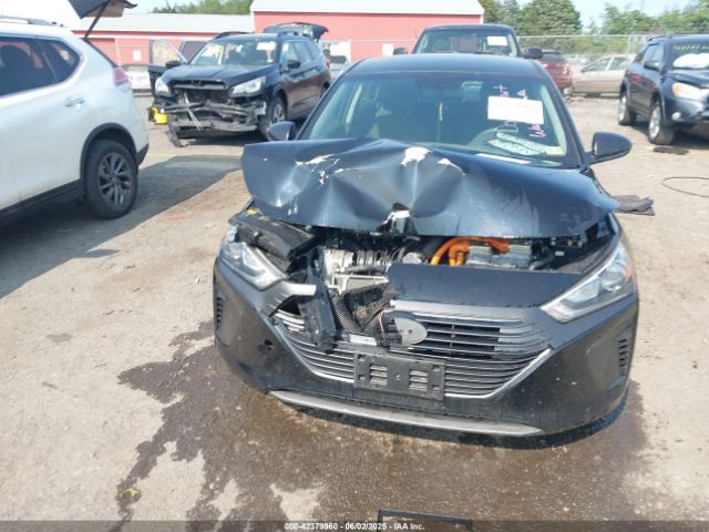 2019 HYUNDAI IONIQ HYBRID KMHC65LC5KU174538 Photo 5