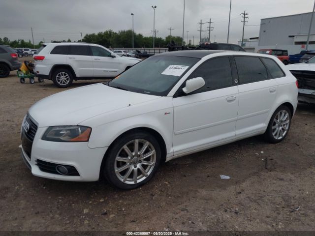 2012 AUDI A3 WAUKJAFM6CA109175 Photo 1
