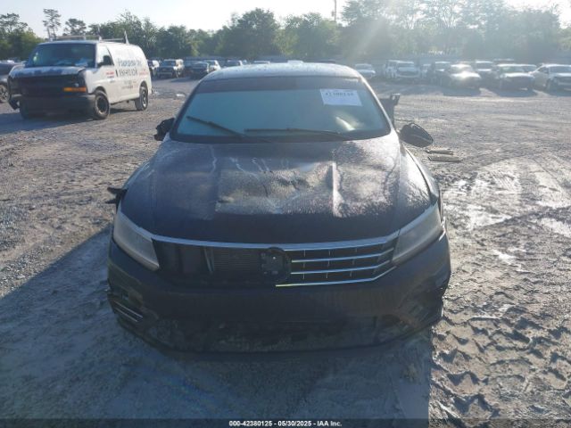 1VWAA7A30JC019938 Volkswagen 2.0 tsi