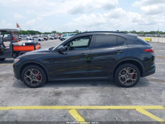 ZASFAKPN8J7B58624 Alfa Romeo Stelvio Sport Awd
