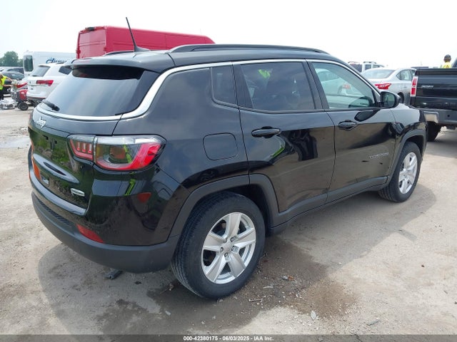 Jeep Compass 2022 3C4NJCBB4NT139111 Image 4