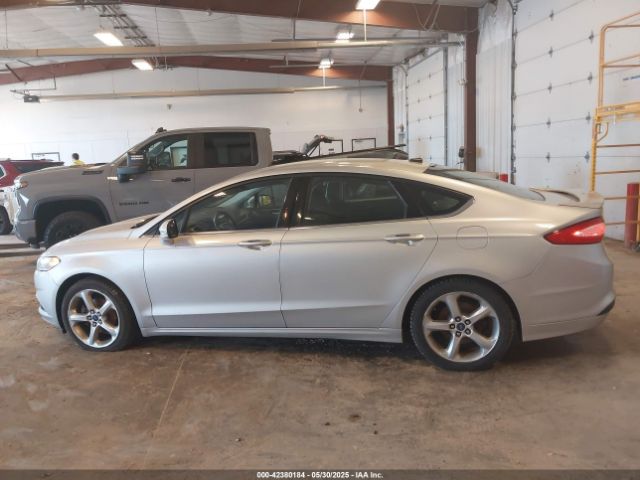 3FA6P0HD9GR119162 Ford FUSION SE