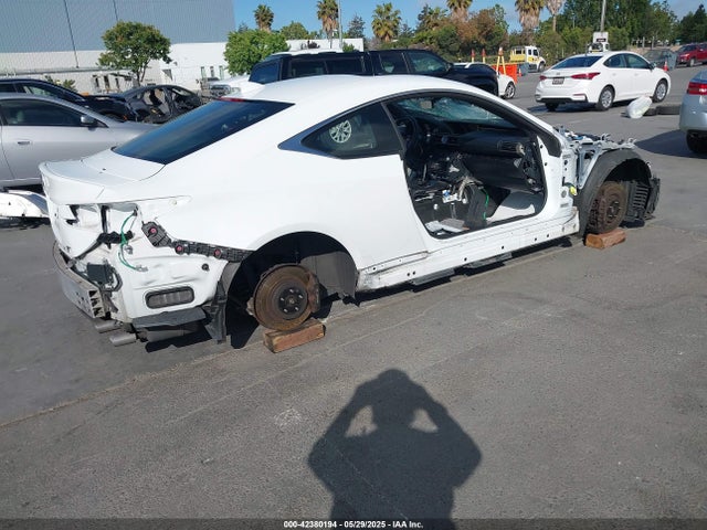 JTHHP5BC3F5004492 Lexus 2ur-gse