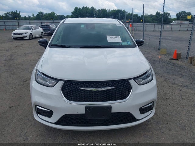 2C4RC1BG4RR163235 Chrysler Pacifica Touring L