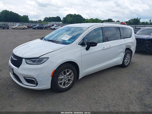 2C4RC1BG4RR163235 Chrysler Pacifica Touring L