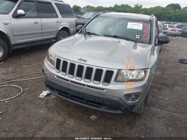 1C4NJCBA8GD699861 Jeep Compass Sport Se