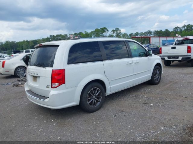 2C4RDGCG4HR554060 Dodge Grand Caravan Sxt