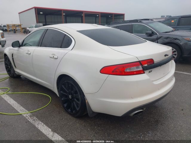 2009 JAGUAR XF SAJWA06B69HR15693 Photo 2