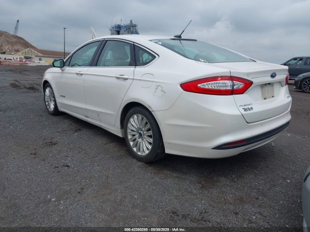 3FA6P0LU1GR140885 Ford Fusion Hybrid Se