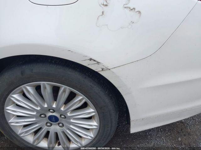 3FA6P0LU1GR140885 Ford Fusion Hybrid Se