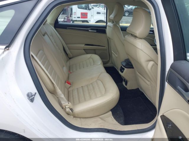 3FA6P0LU1GR140885 Ford Fusion Hybrid Se