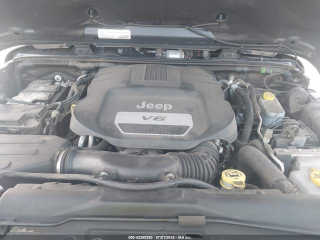 1C4HJWEG7JL895849 Jeep WRANGLER JK