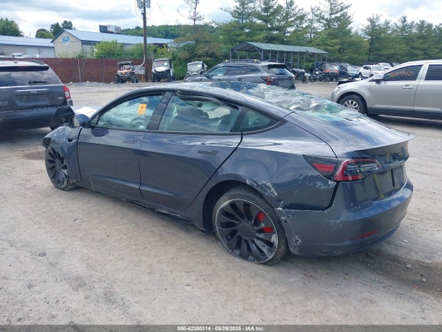 2022 TESLA MODEL 3 5YJ3E1EC0NF174232 Photo 2
