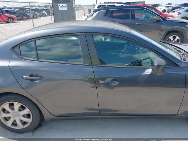 3MZBM1U76FM124612 Mazda Mazda3 I Sport