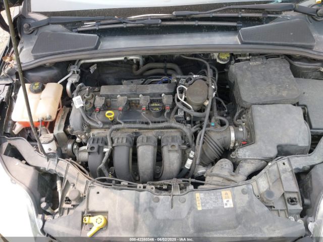 1FADP3F25EL379421 Ford FOCUS SE
