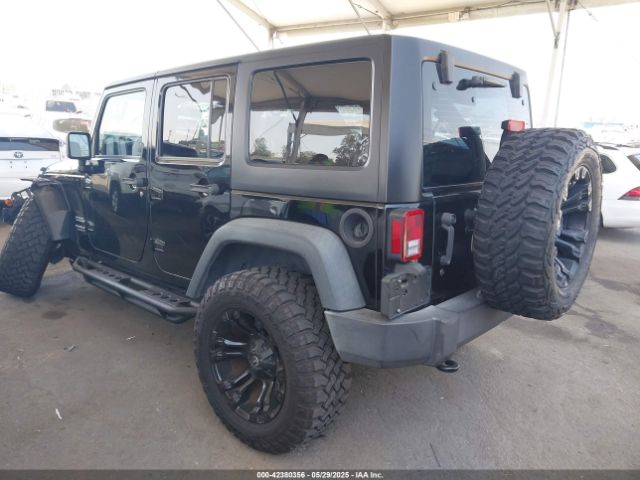 2016 JEEP WRANGLER UNLIMITED 1C4BJWDG7GL155900 Photo 2