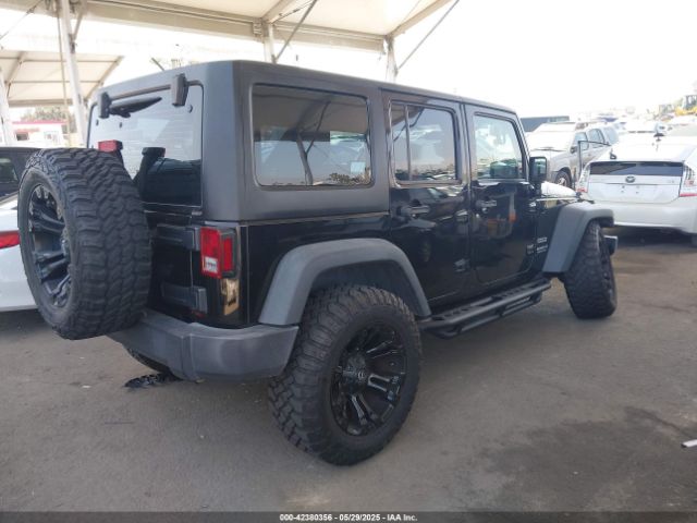 2016 JEEP WRANGLER UNLIMITED 1C4BJWDG7GL155900 Photo 3