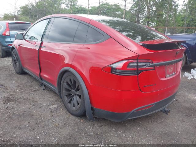 2018 TESLA MODEL X 5YJXCAE26JF103724 Photo 2
