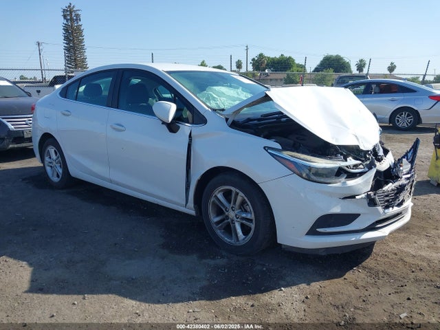 1G1BE5SM3J7219754 Chevrolet Cruze Lt Auto