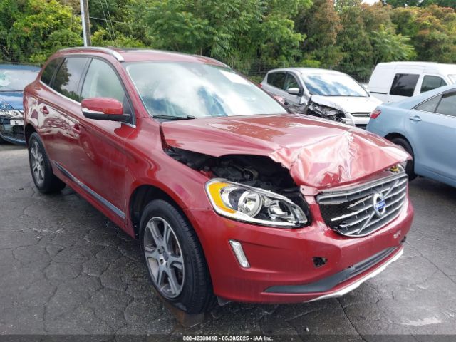 2015 VOLVO XC60 YV4902RKXF2669393